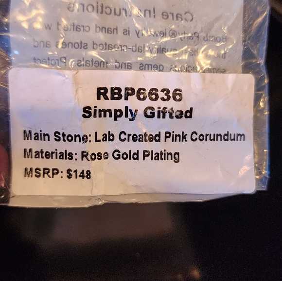 Ring Bomb Rose Gold Ring Size 7 - Picture 2 of 2